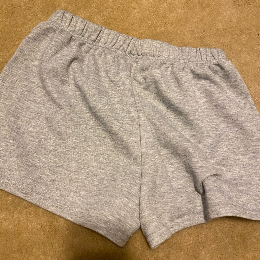 STAN SMITH- LAUGHS IN SKINNY B*TCH- sweatshorts - Picture 5 of 5